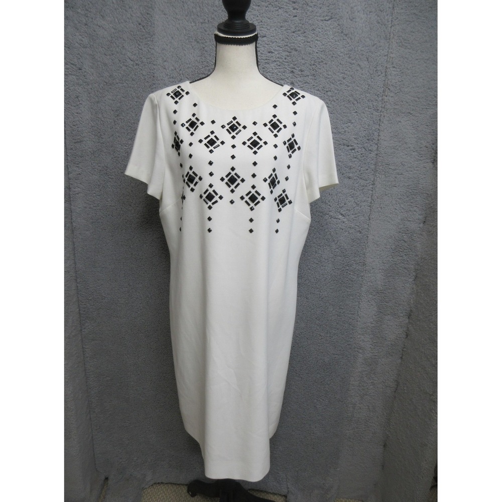 Tahari Arthur S Levine Beaded Sheath Dress Women 14 White Career Executive Offic